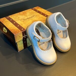 Footmates Allie White Toddler Shoe Size 4.5